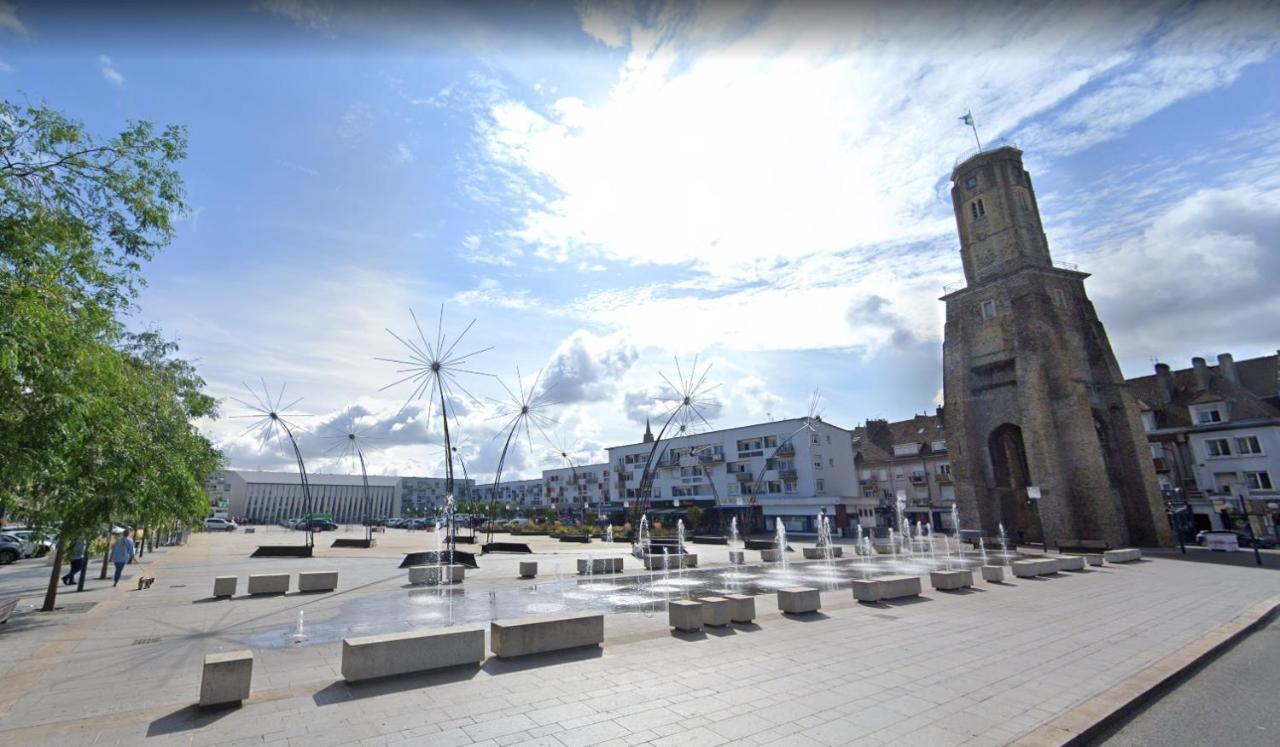 Le Familial Calais Exterior foto